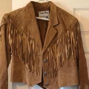 Suede short fringe jacket
